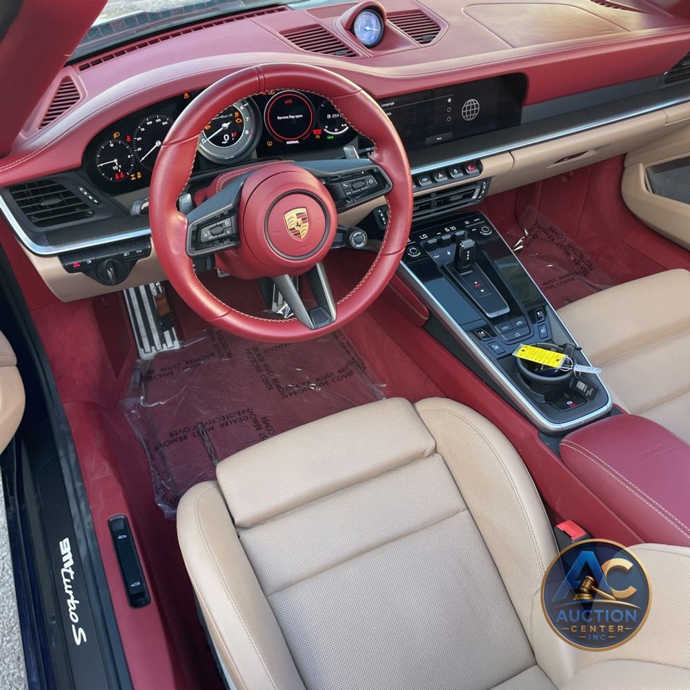 2022 Porsche 911 Turbo S