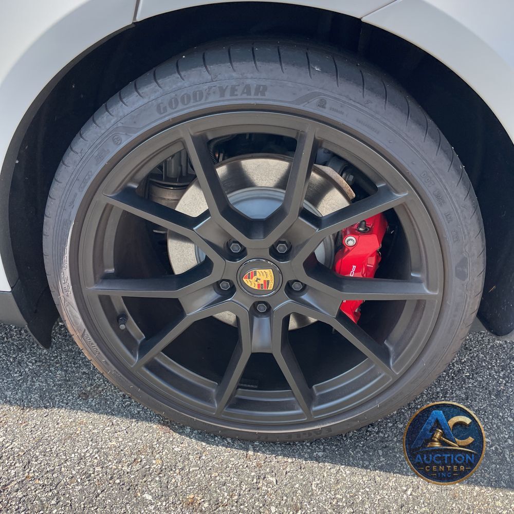 2024 Porsche Taycan GTS Sport Turismo