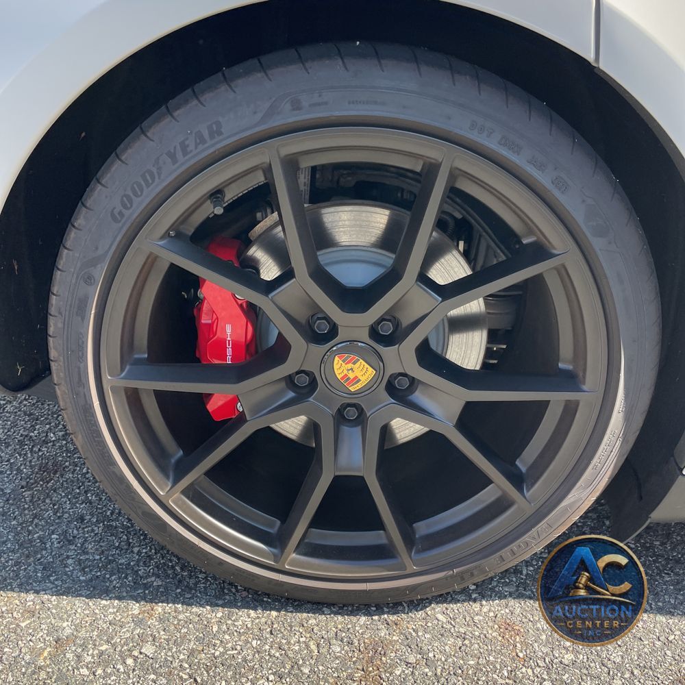 2024 Porsche Taycan GTS Sport Turismo