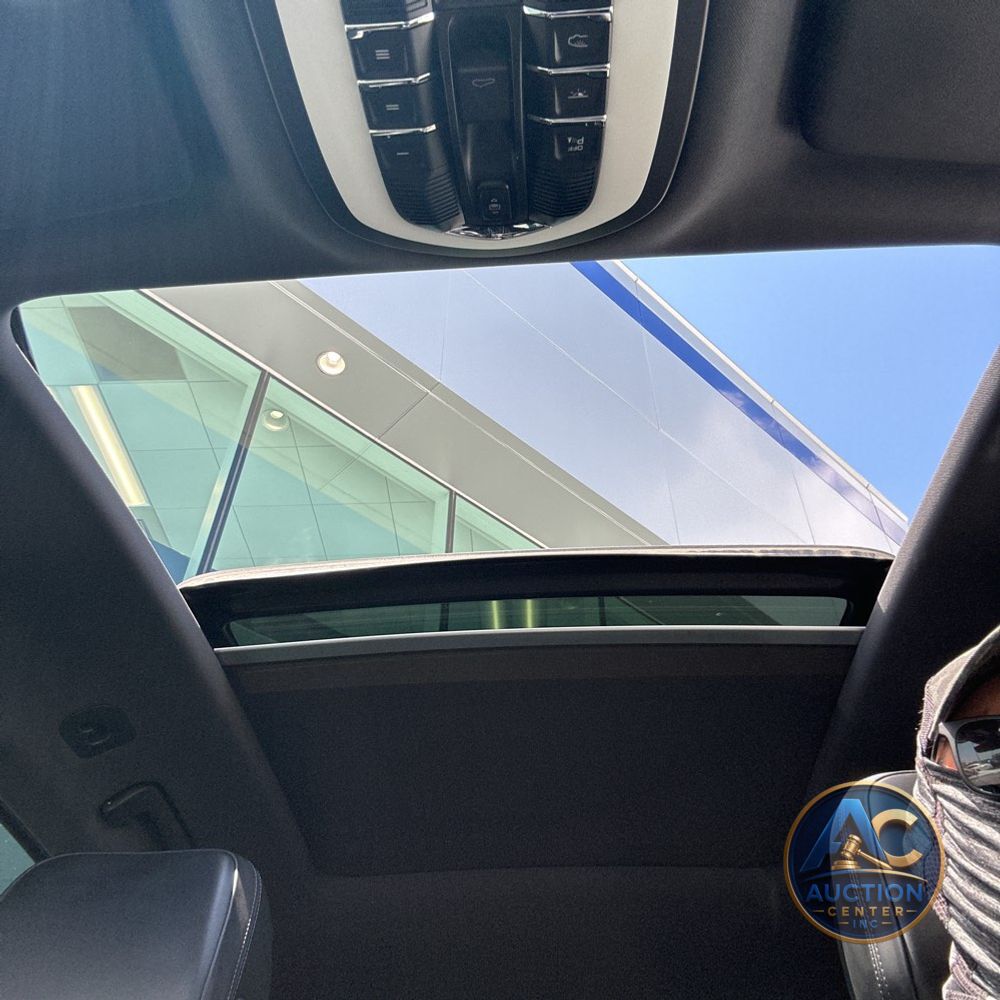 2024 Porsche Macan