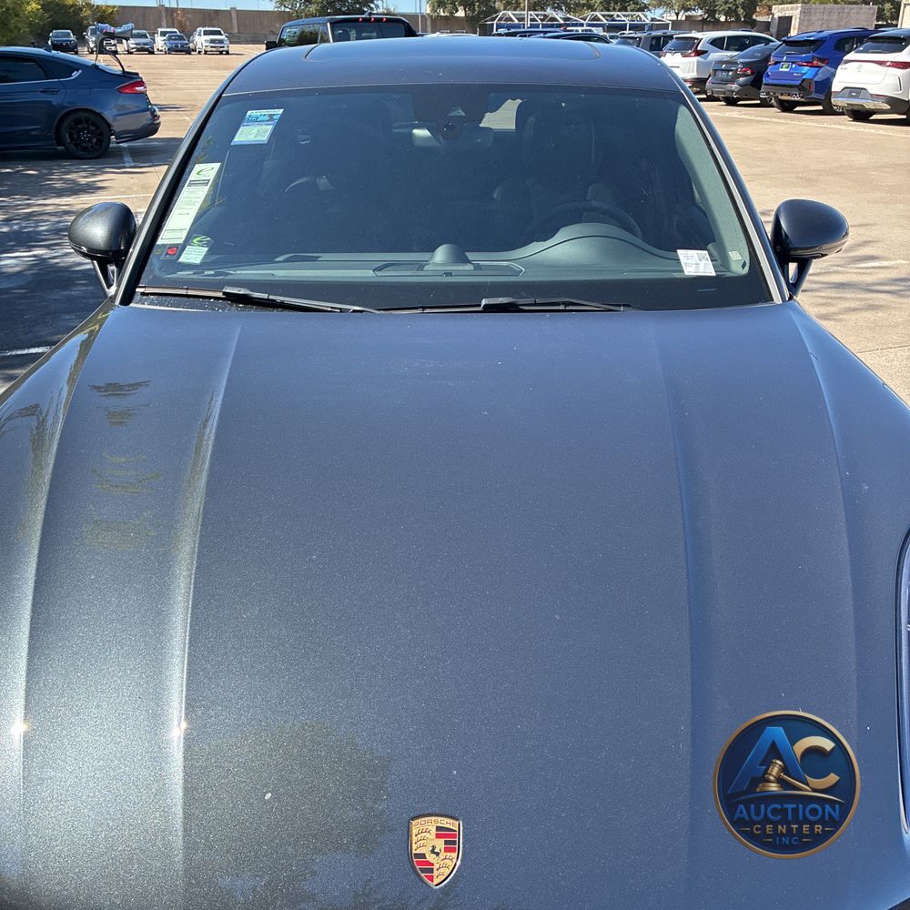 2024 Porsche Macan Base