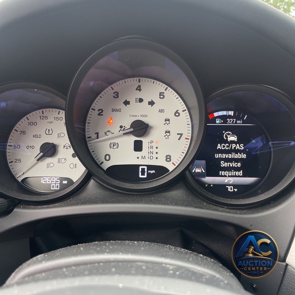 2024 Porsche Macan Base