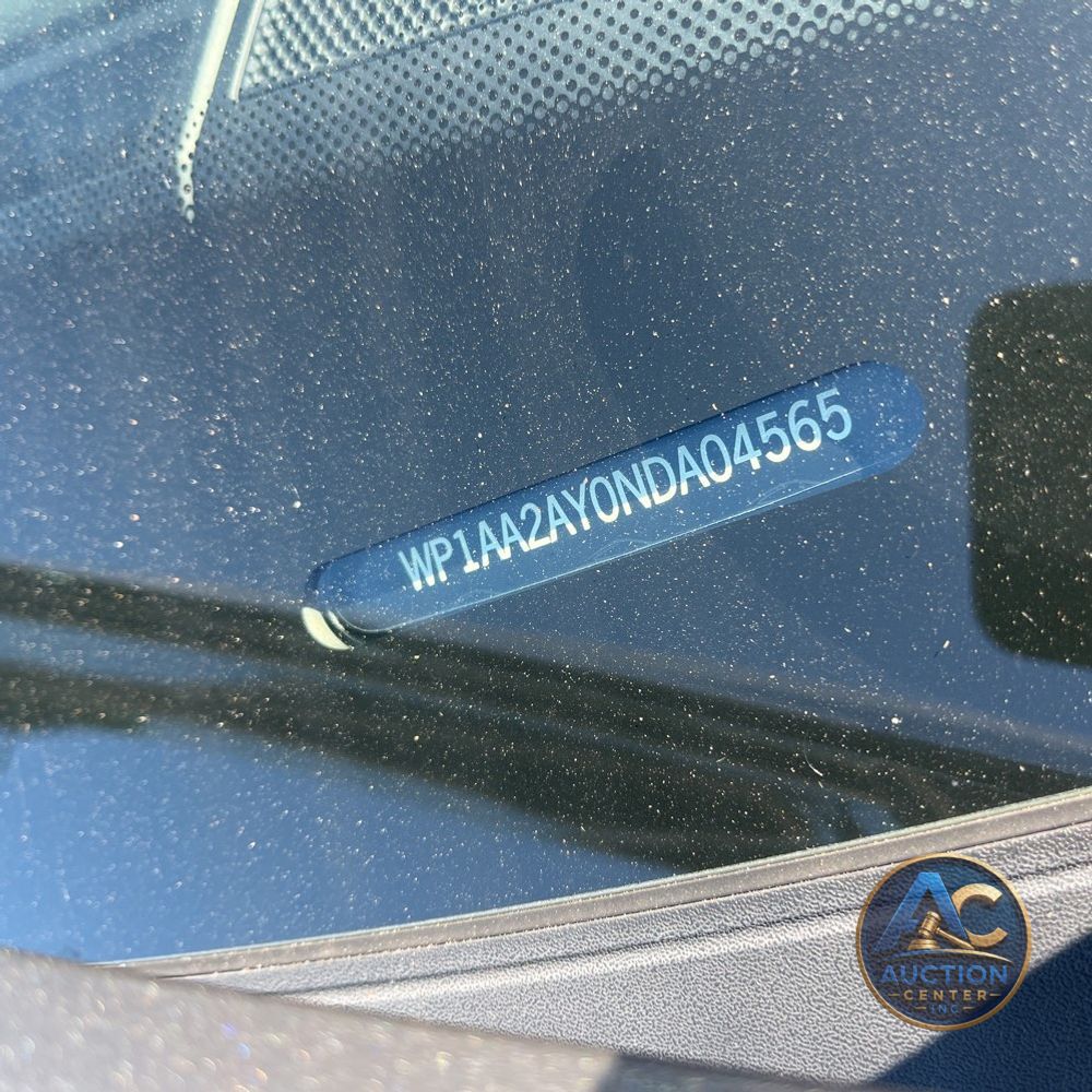 2022 Porsche Cayenne Base