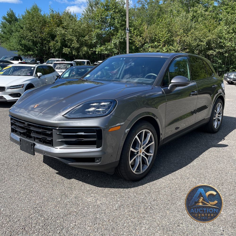 2025 Porsche Cayenne S 4D SUV