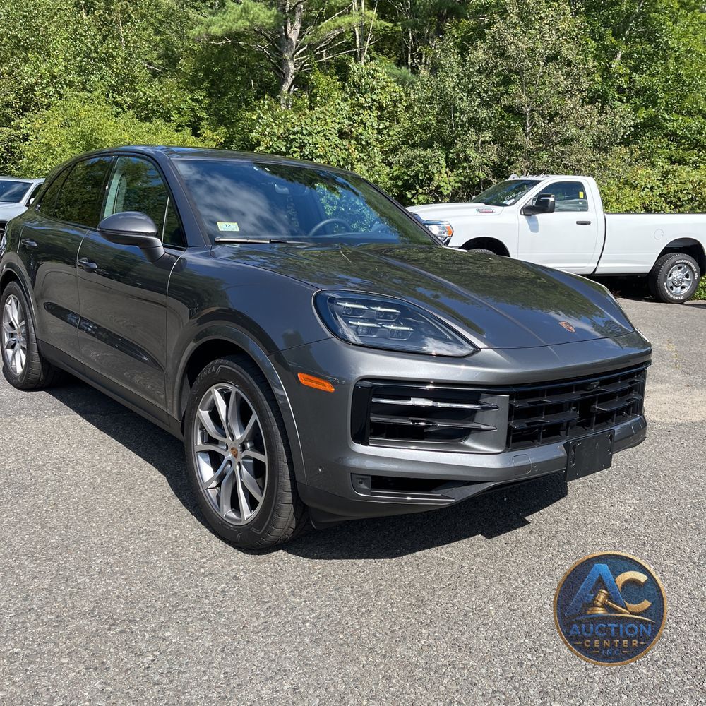 2025 Porsche Cayenne S 4D SUV