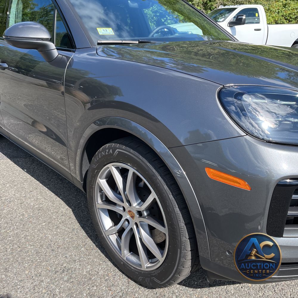 2025 Porsche Cayenne S 4D SUV