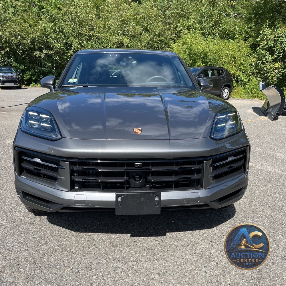 2025 Porsche Cayenne S 4D SUV