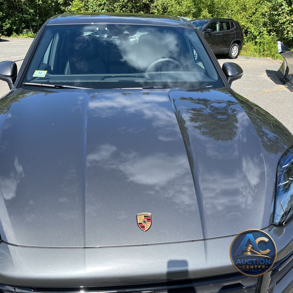2025 Porsche Cayenne S 4D SUV
