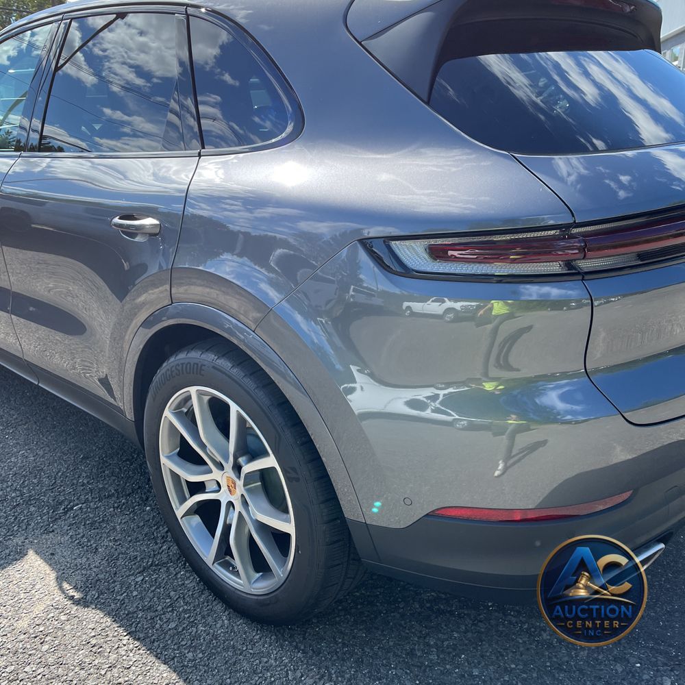 2025 Porsche Cayenne S 4D SUV
