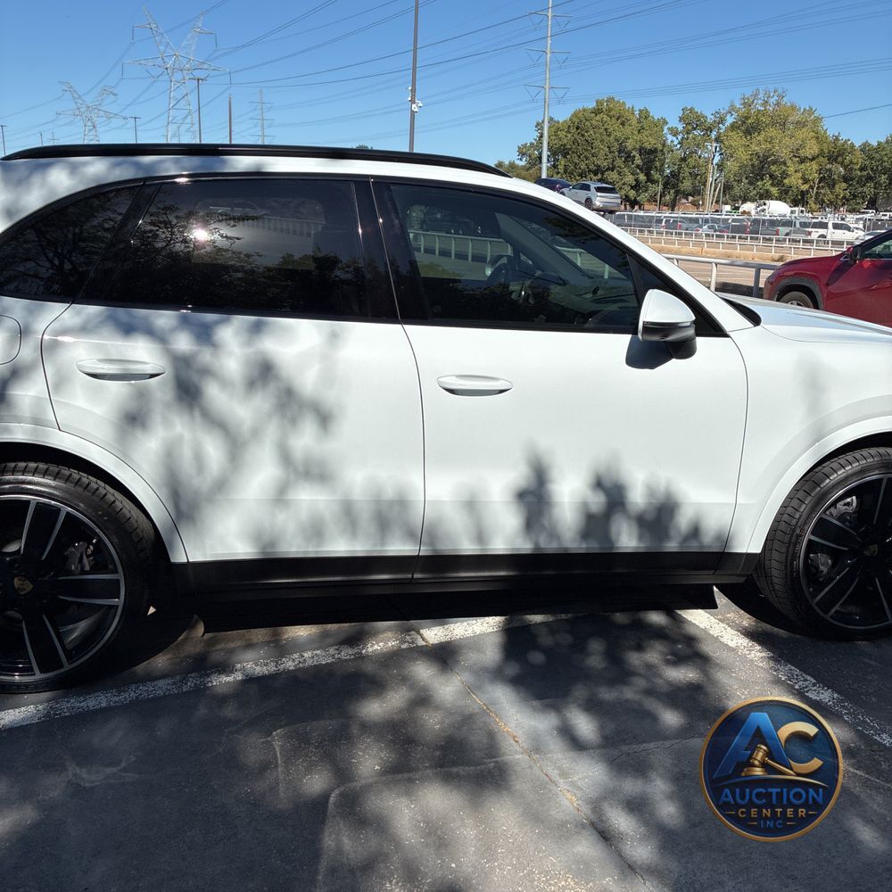 2022 Porsche Cayenne Platinum Edition