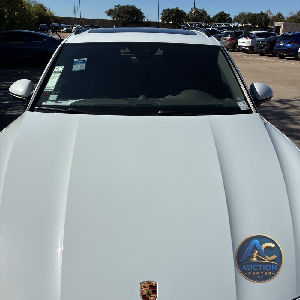 2022 Porsche Cayenne Platinum Edition