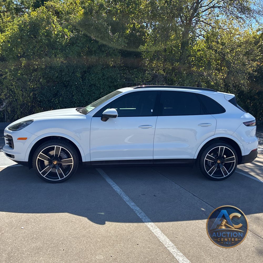 2022 Porsche Cayenne Platinum Edition