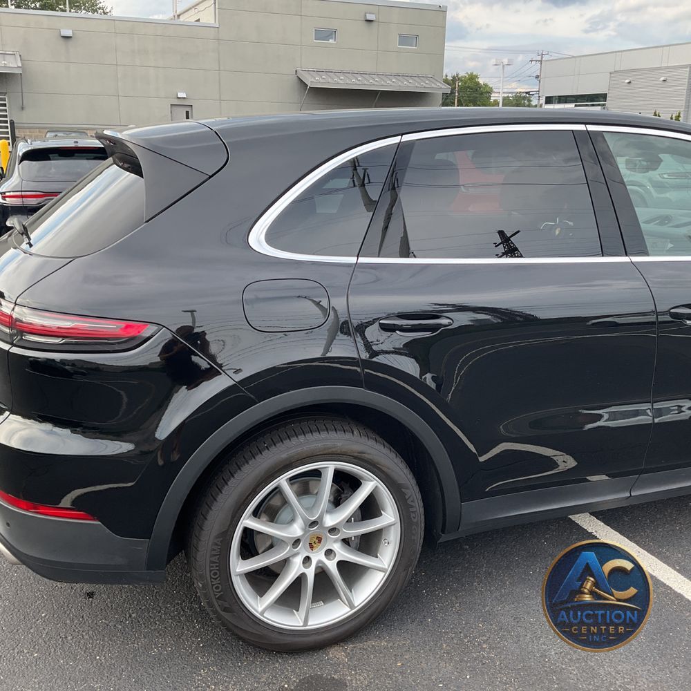 2023 Porsche Cayenne Base