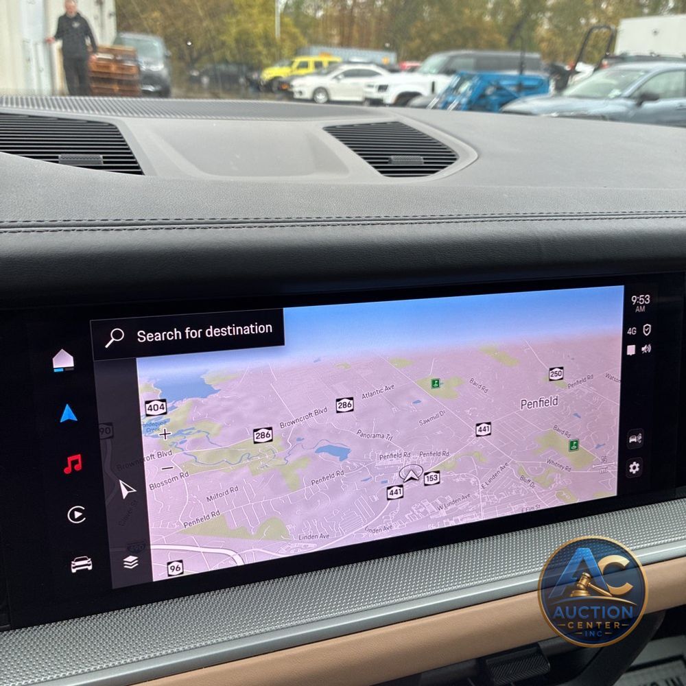 2024 Porsche Cayenne Base