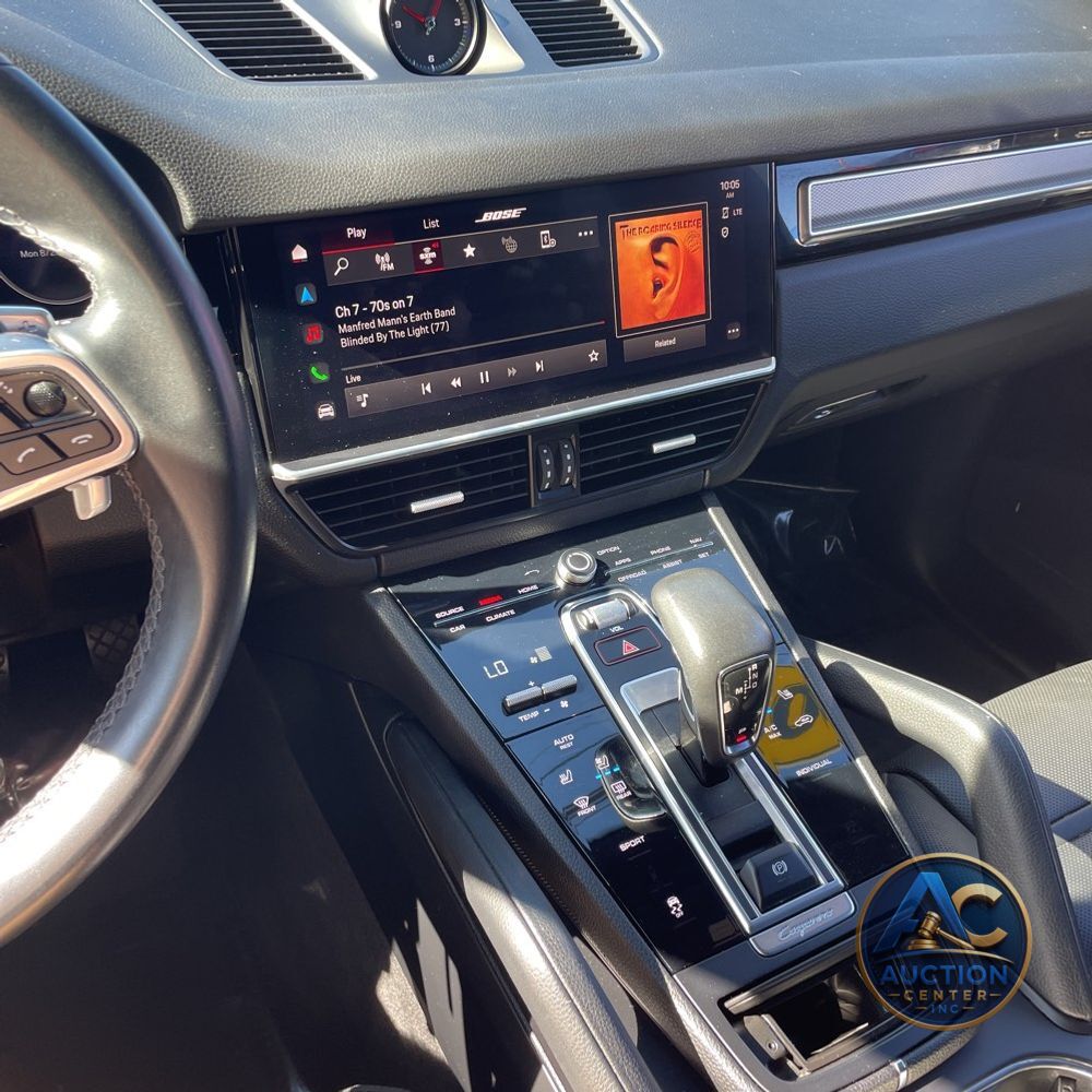 2022 Porsche Cayenne Platinum Edition