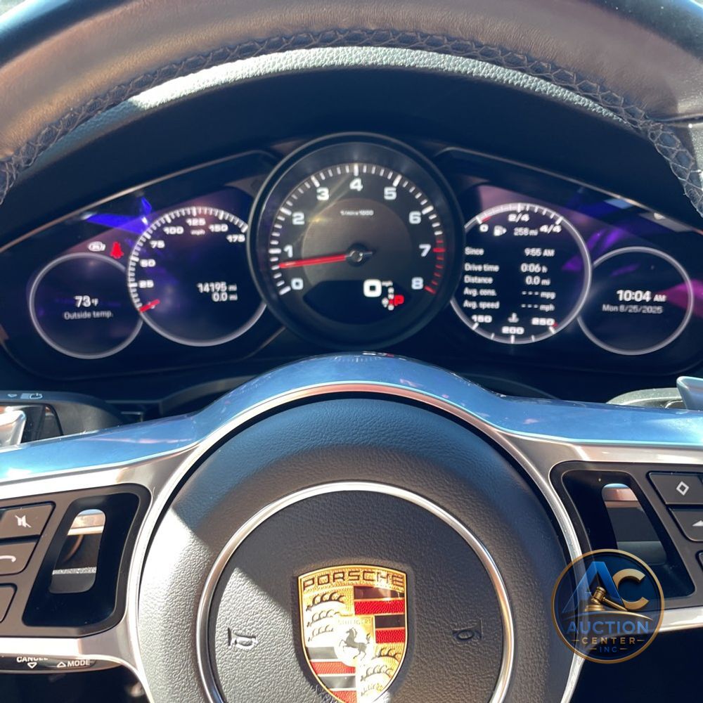 2022 Porsche Cayenne Platinum Edition