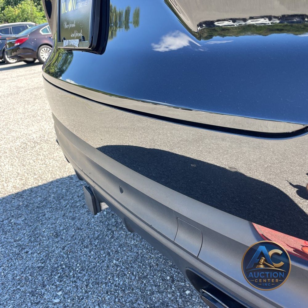 2022 Porsche Cayenne Platinum Edition