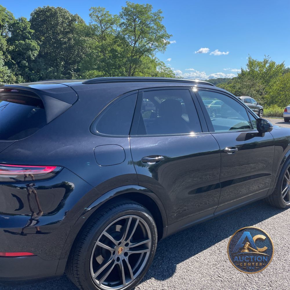 2022 Porsche Cayenne Platinum Edition