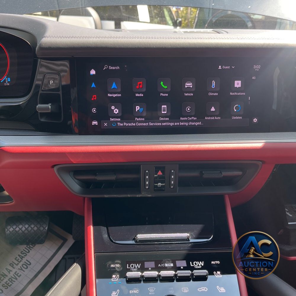2024 Porsche Cayenne Base