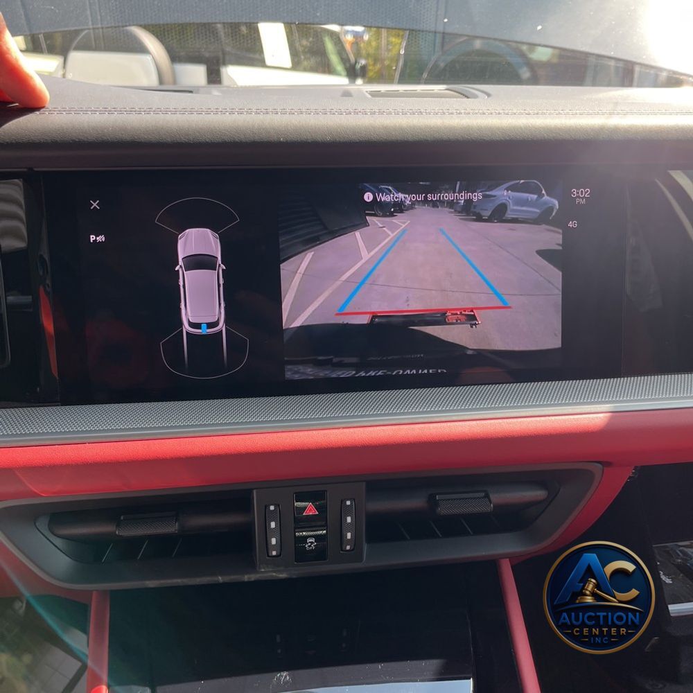 2024 Porsche Cayenne Base