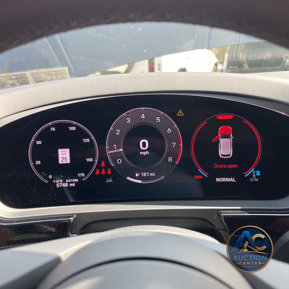 2024 Porsche Cayenne Base