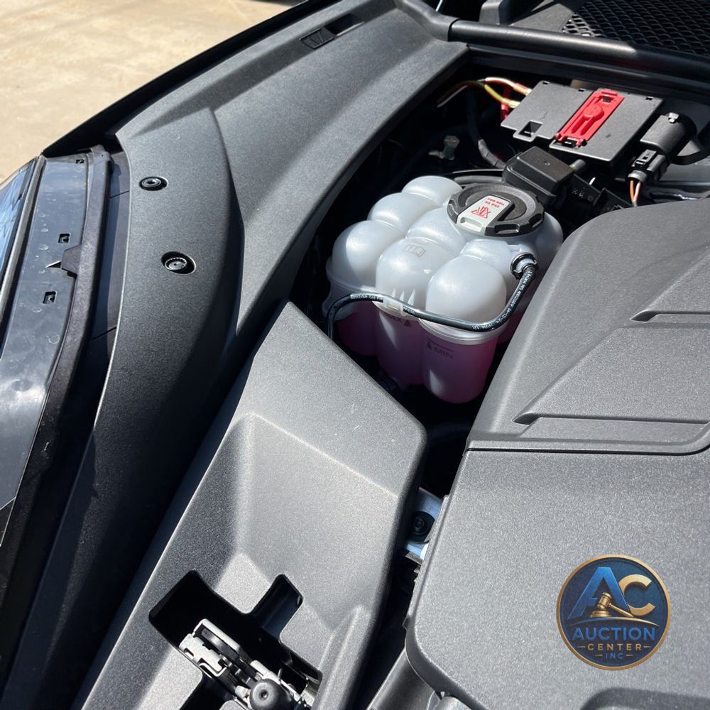 2024 Porsche Cayenne Base