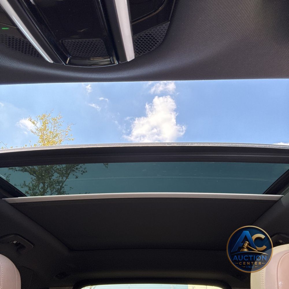 2022 Porsche Cayenne Base