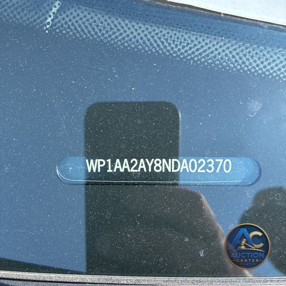 2022 Porsche Cayenne Base