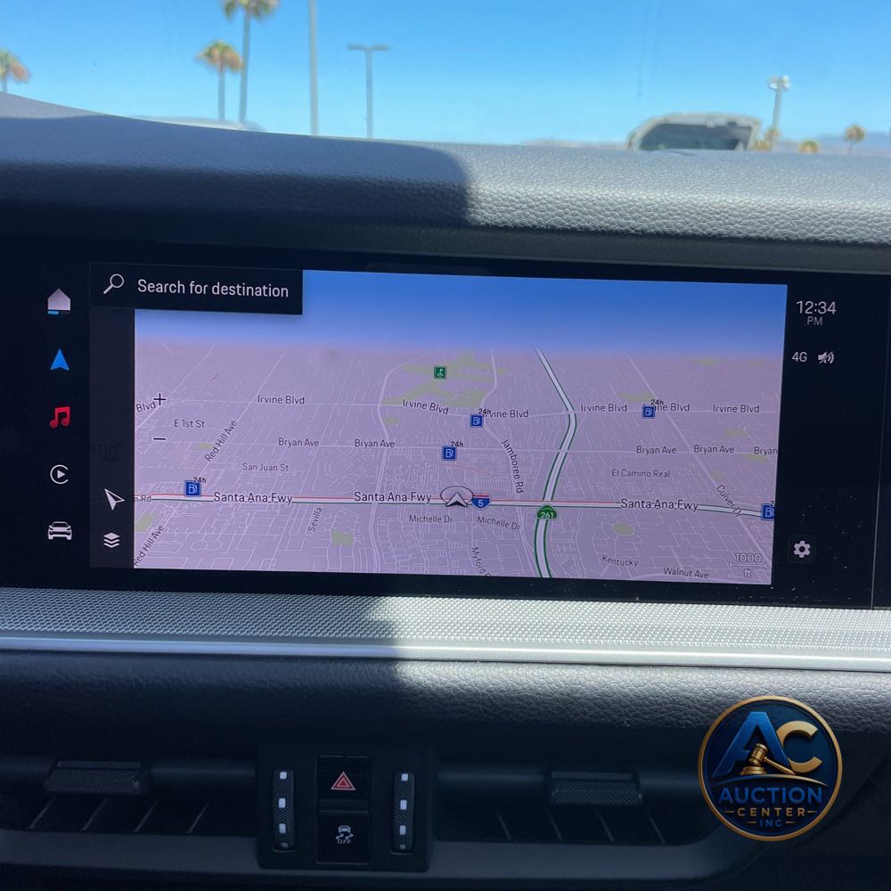 2024 Porsche Cayenne Base