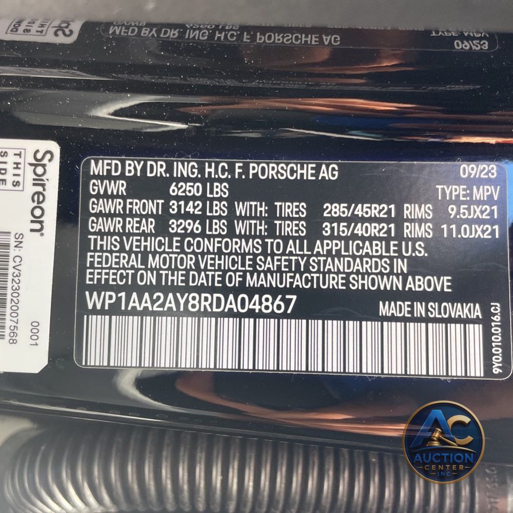 2024 Porsche Cayenne Base