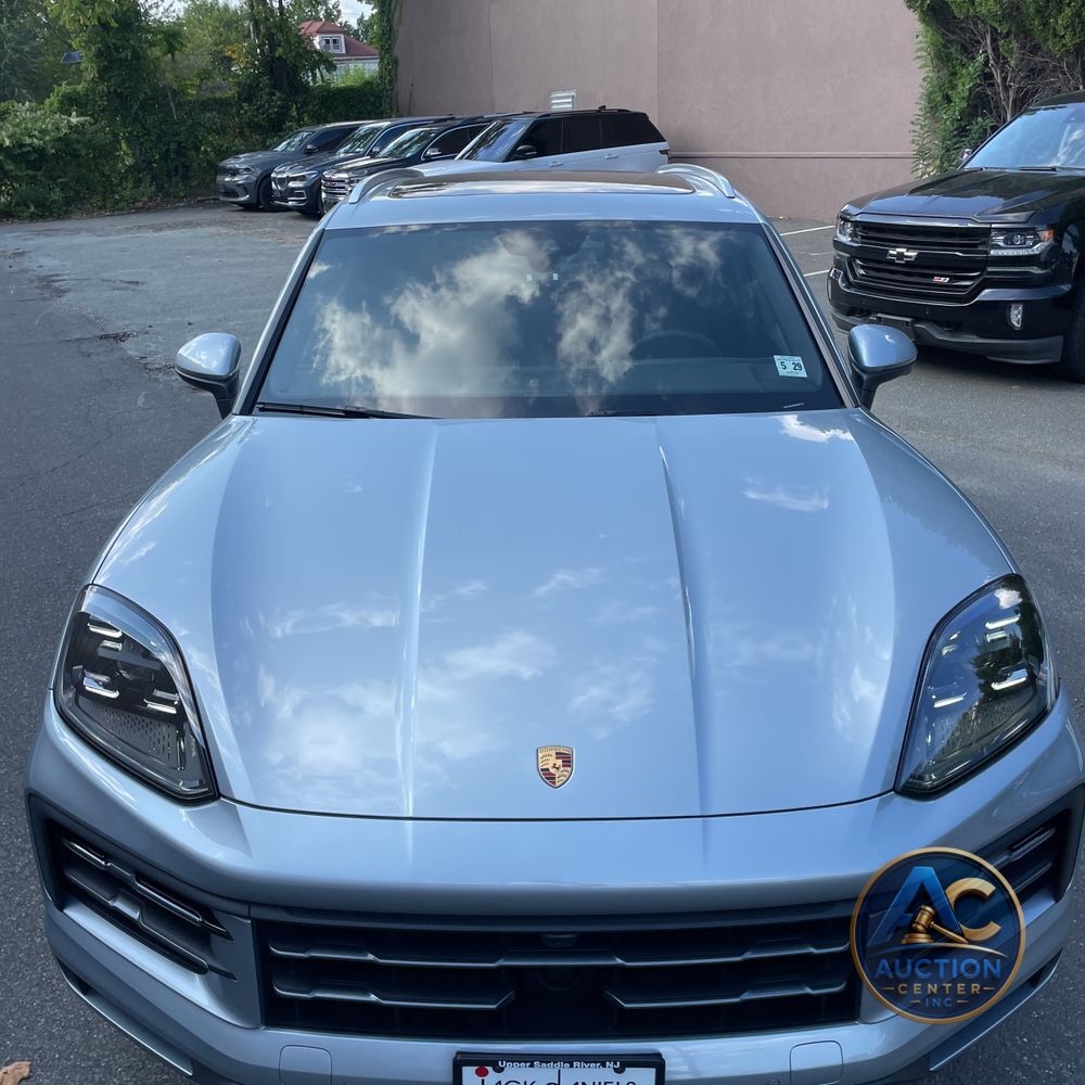 2024 Porsche Cayenne Base