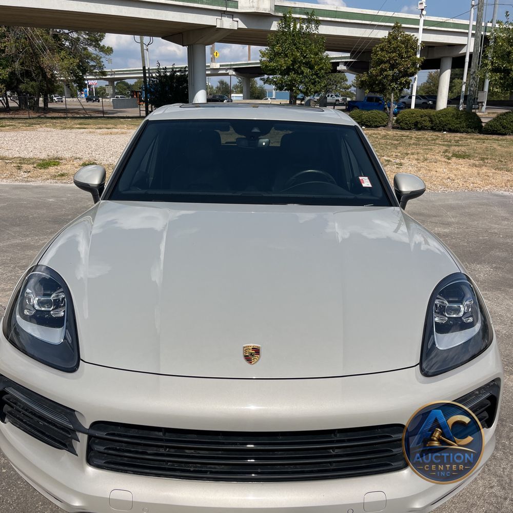 2021 Porsche Cayenne Base