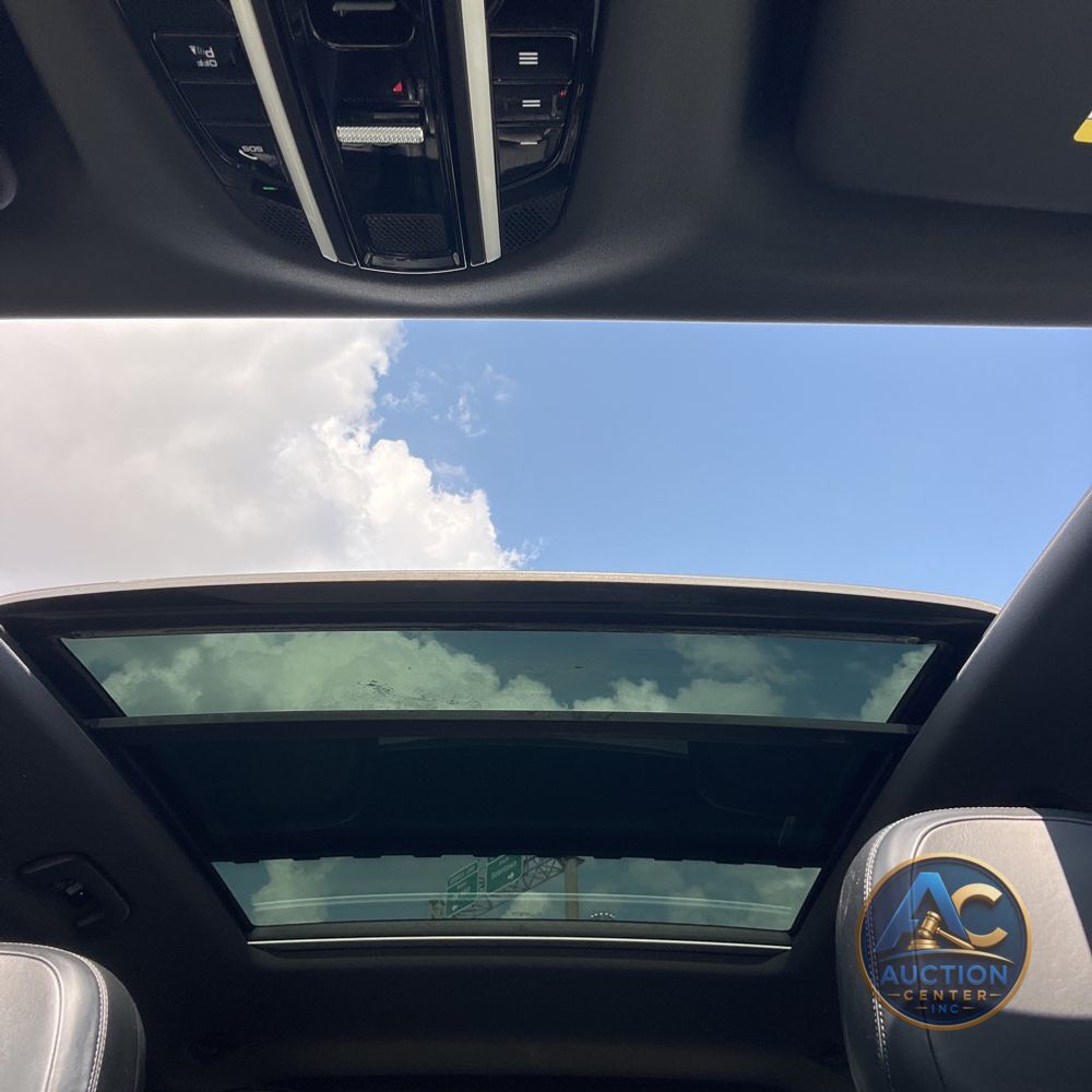 2021 Porsche Cayenne Base