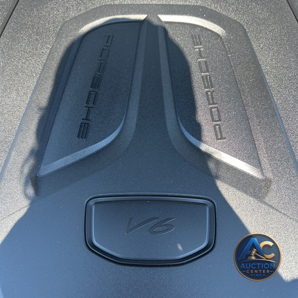 2024 Porsche Cayenne Base