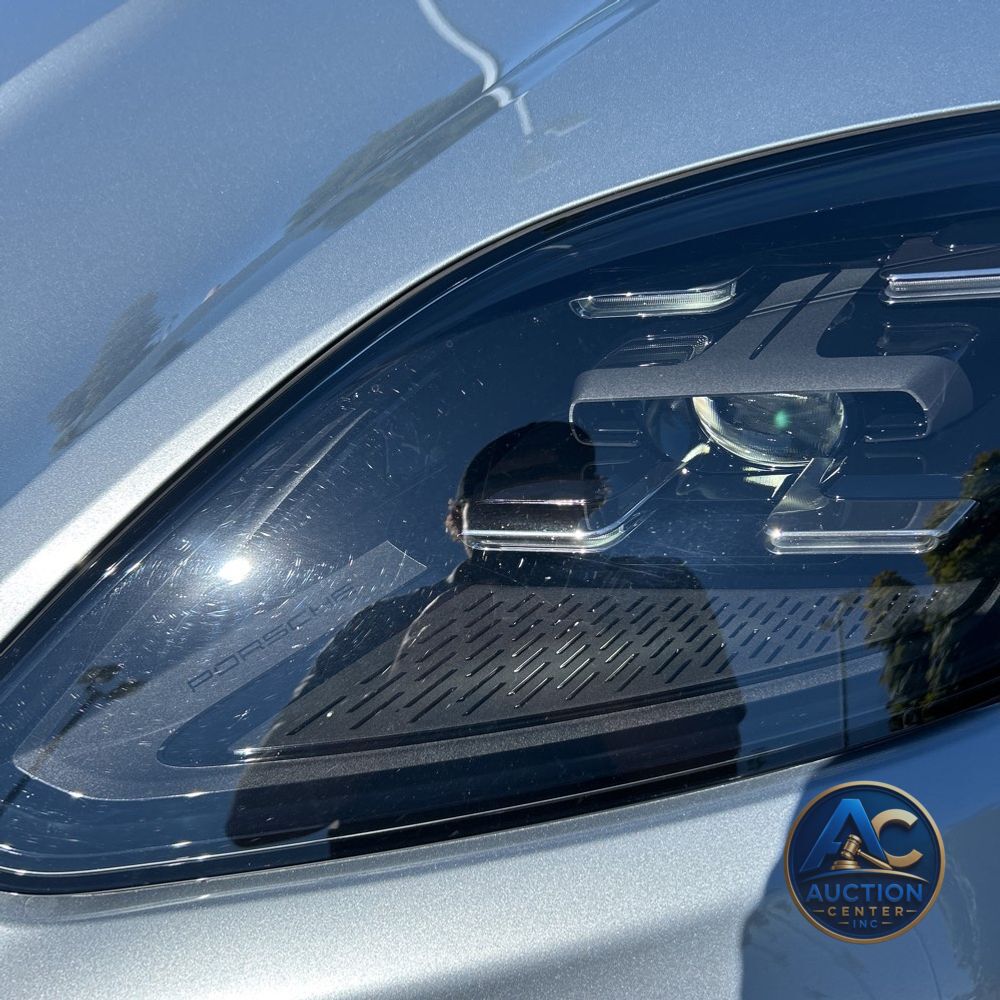 2024 Porsche Cayenne Base