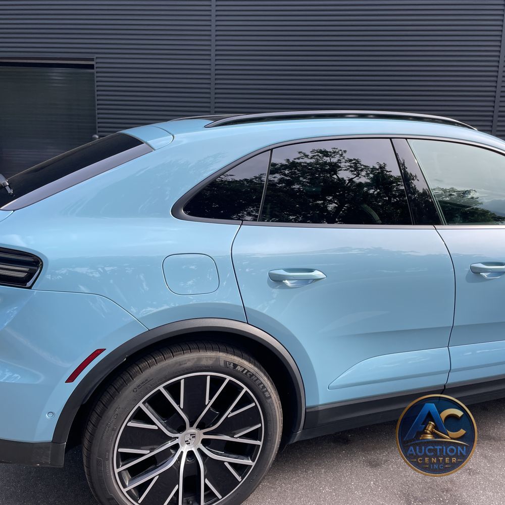 2024 Porsche Macan EV 4