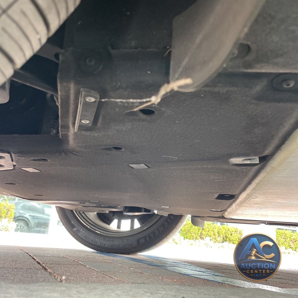 2024 Porsche Macan EV 4