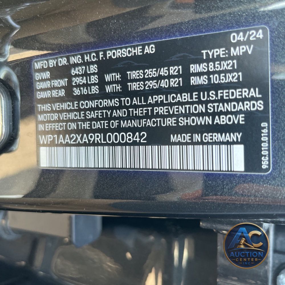 2024 Porsche Macan EV 4