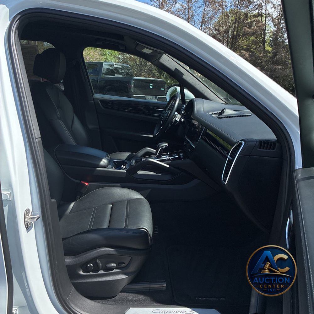 2022 Porsche Cayenne S