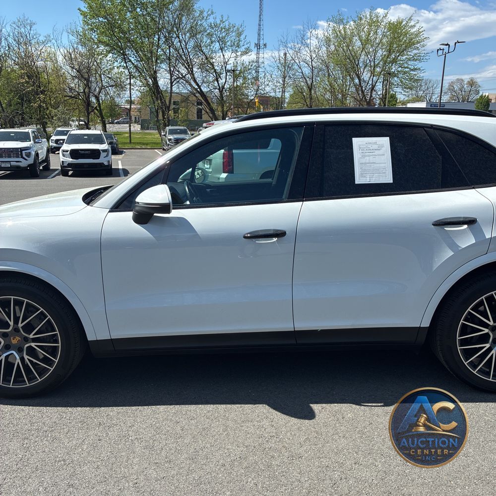 2022 Porsche Cayenne S