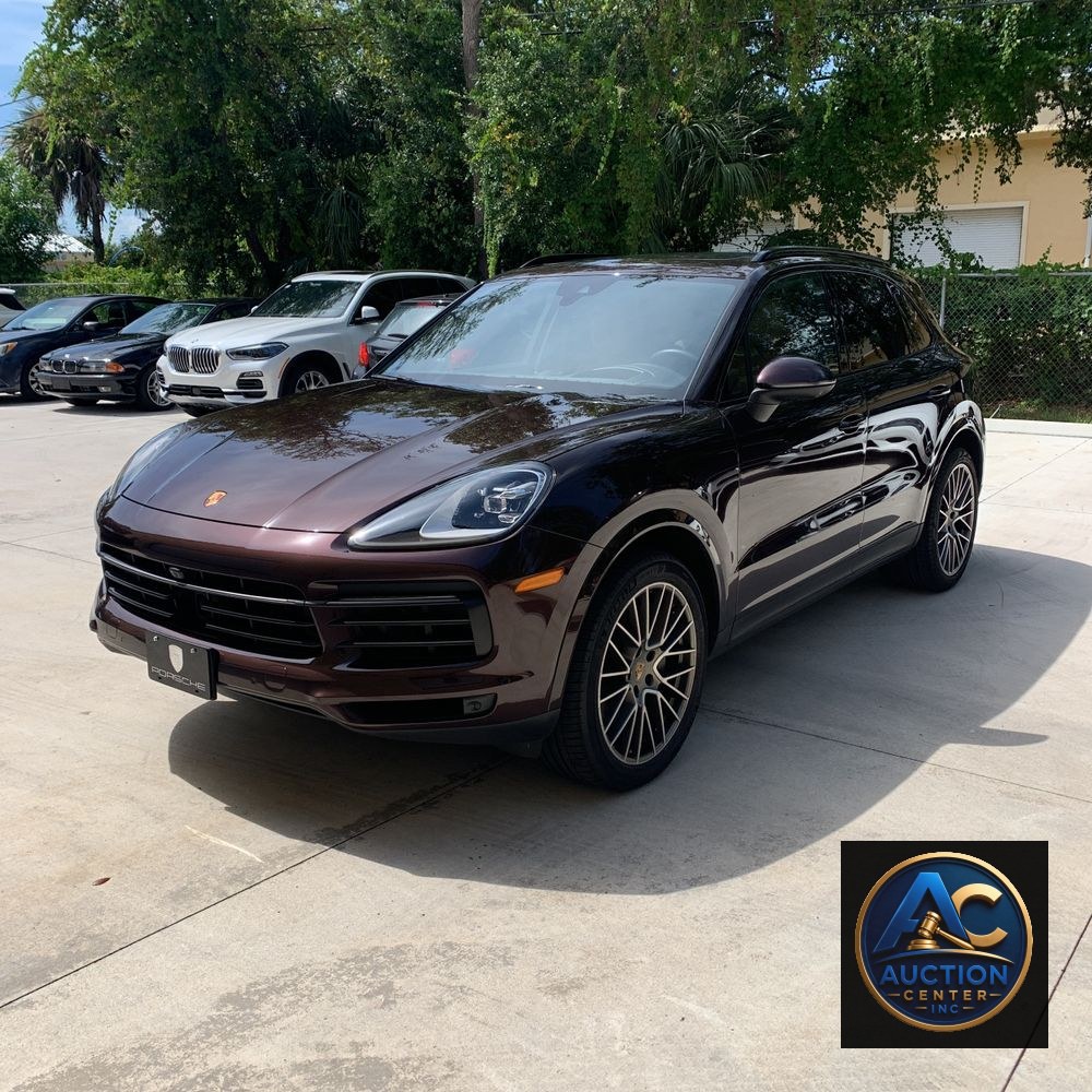 2022 Porsche Cayenne S Platinum Edition