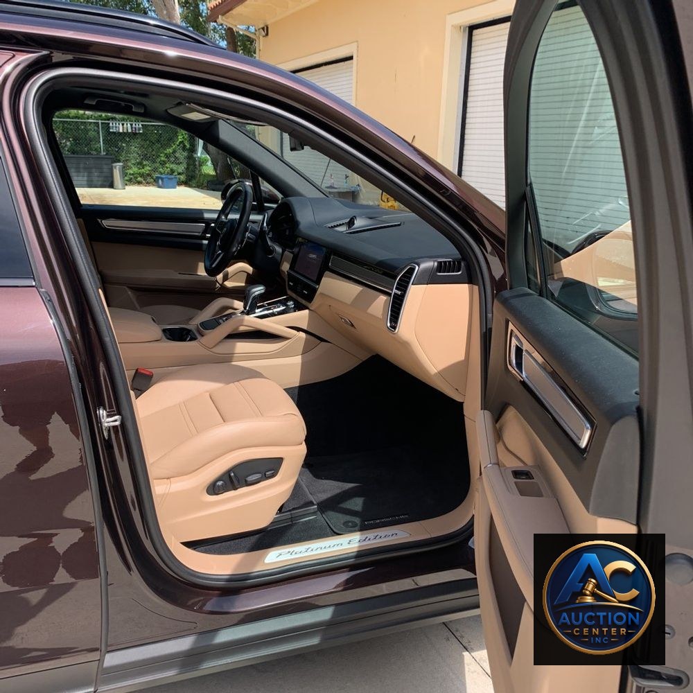 2022 Porsche Cayenne S Platinum Edition