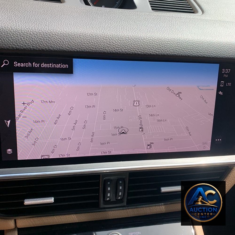 2022 Porsche Cayenne S Platinum Edition