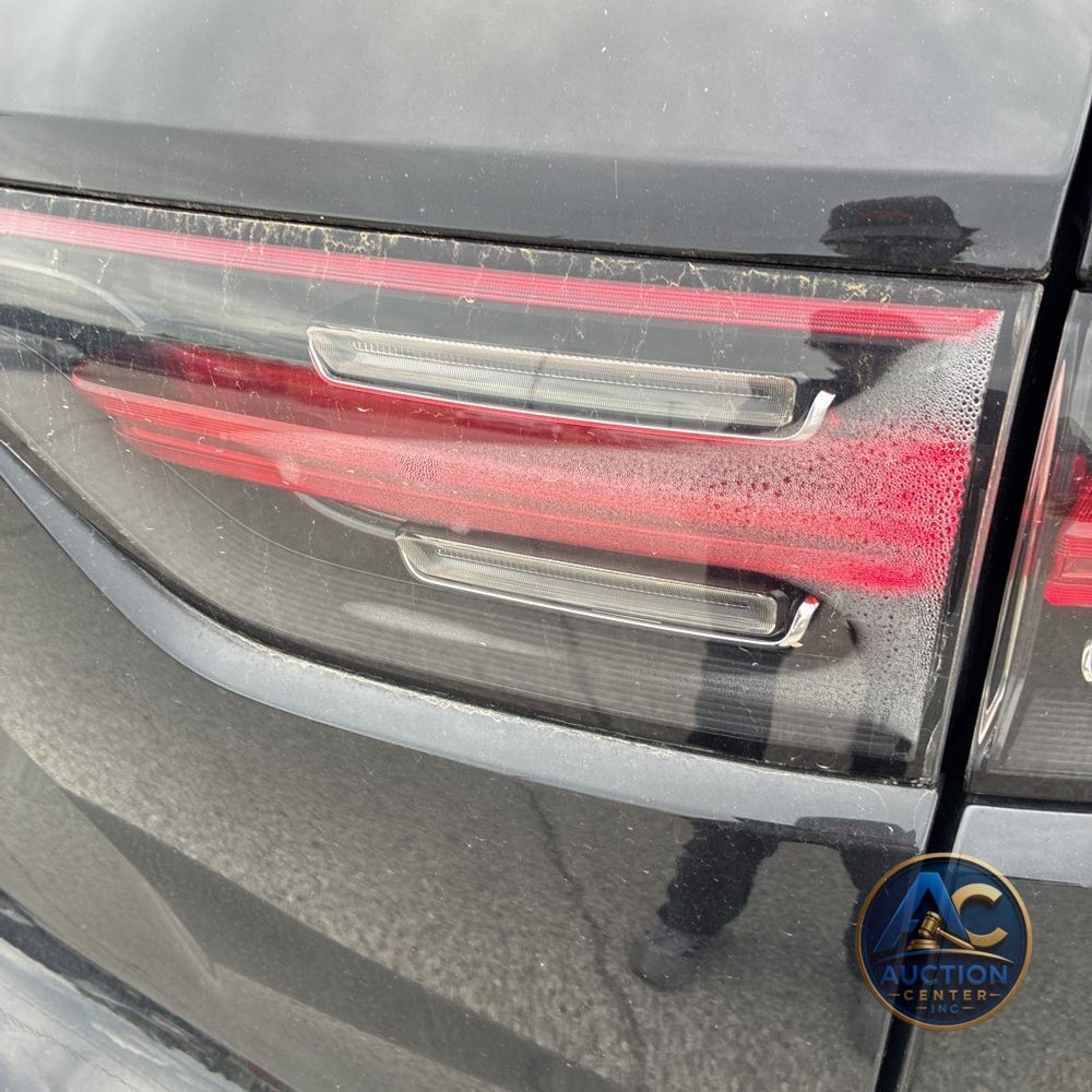 2023 Porsche Cayenne S Platinum Edition
