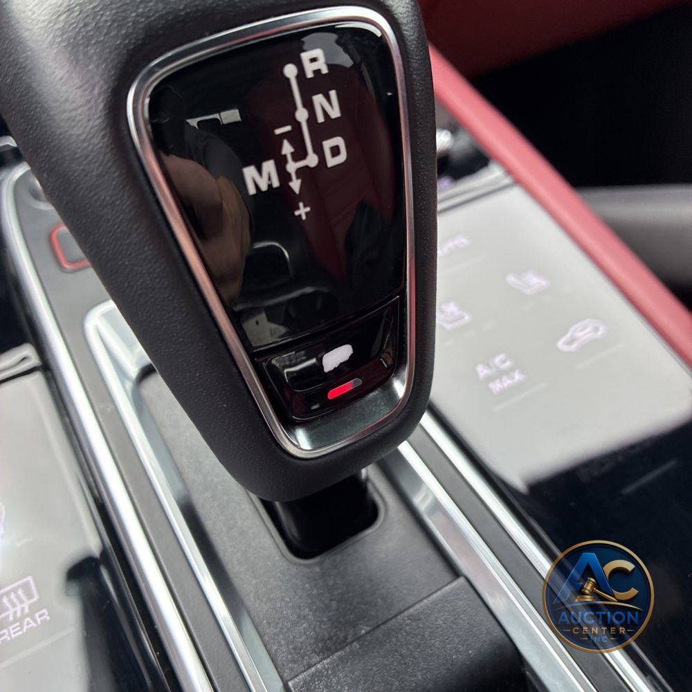 2023 Porsche Cayenne S Platinum Edition
