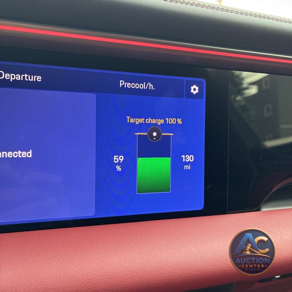 2025 Porsche Macan 4S Electric