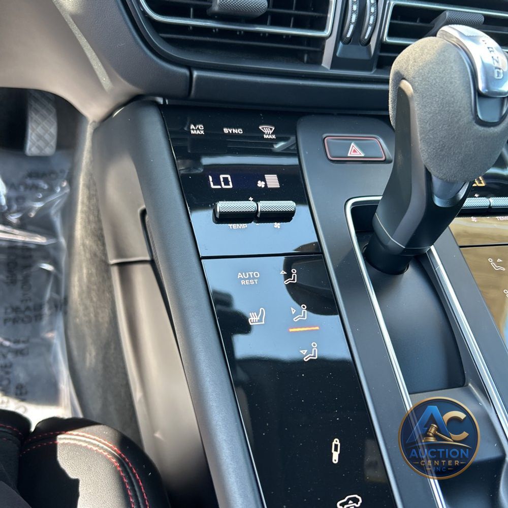 2023 Porsche Macan GTS