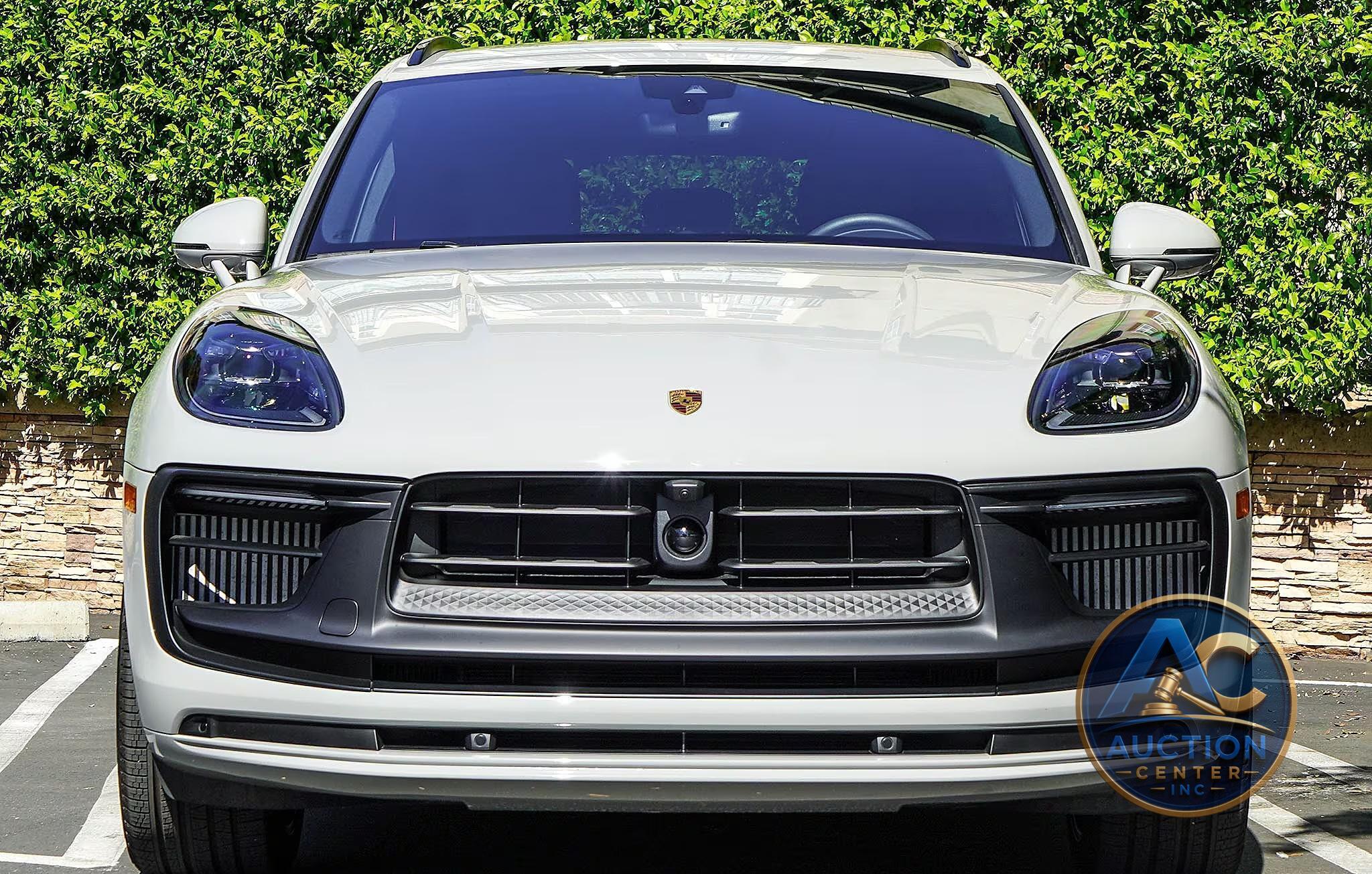 2025 Porsche Macan GTS
