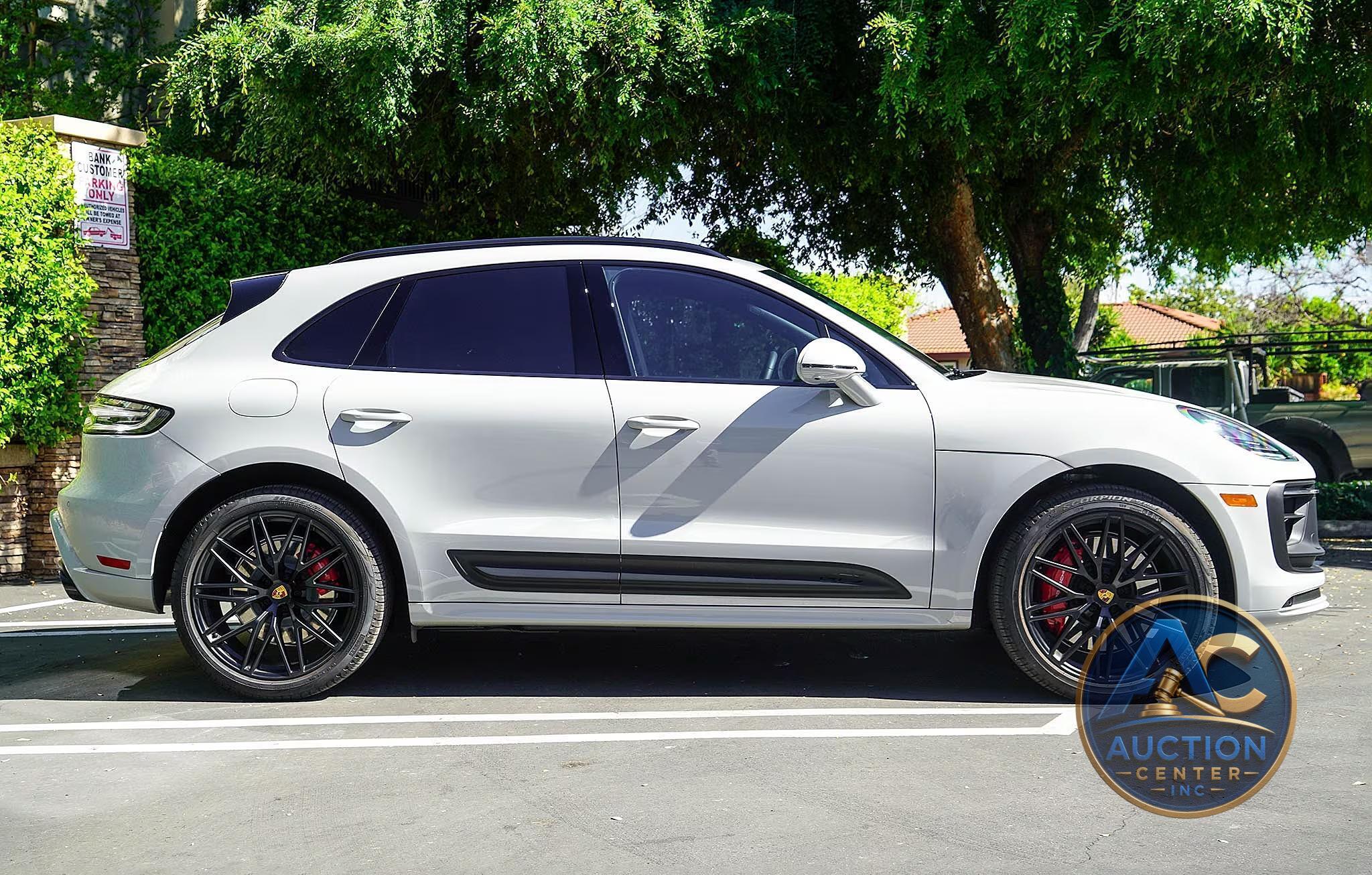 2025 Porsche Macan GTS