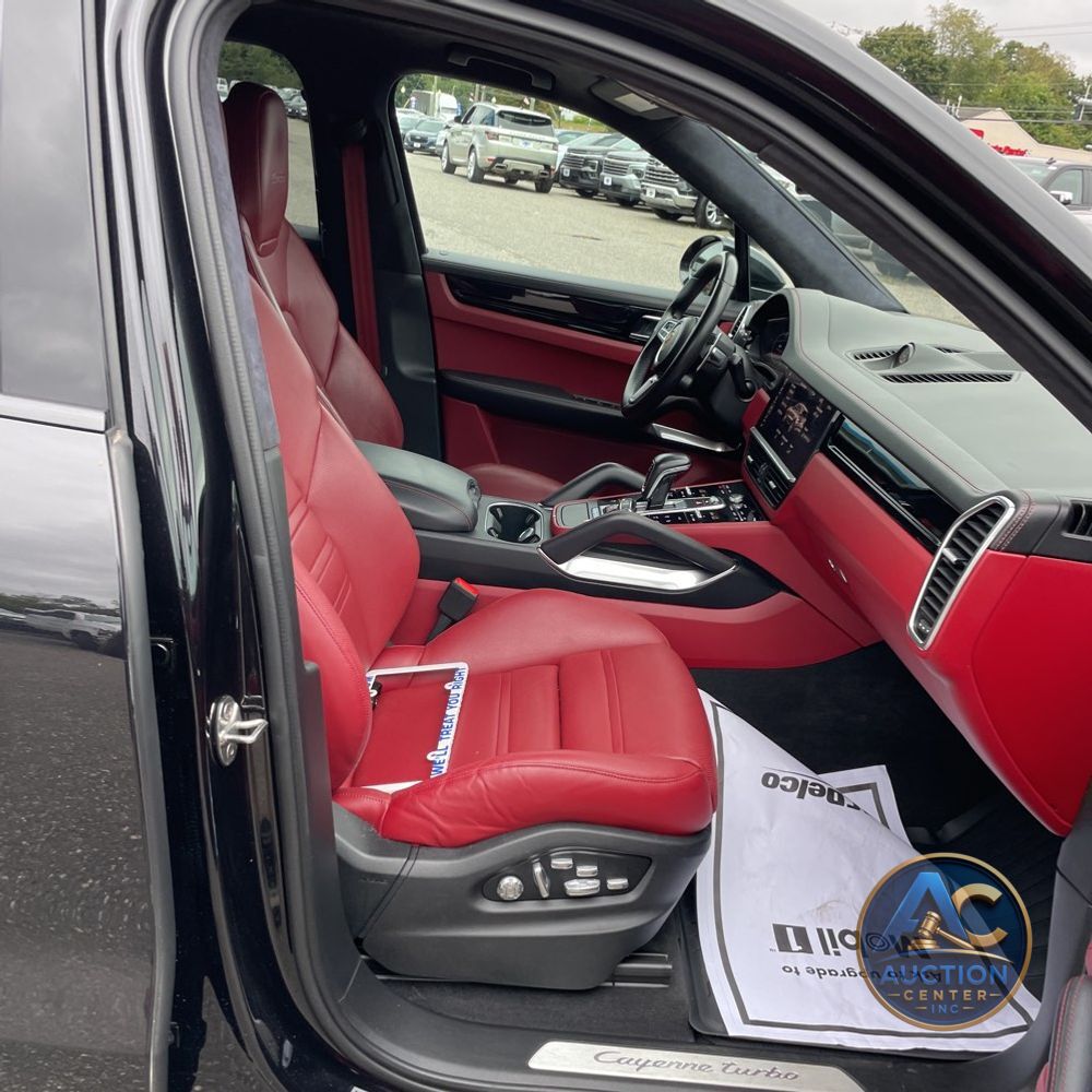 2021 Porsche Cayenne Turbo
